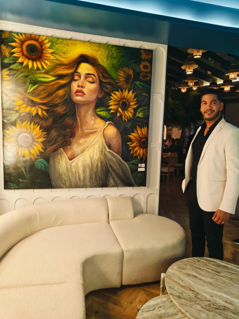 Elvin Tolentino lanza exposición de arte “Rostros Femeninos bajo el Sol del Caribe”