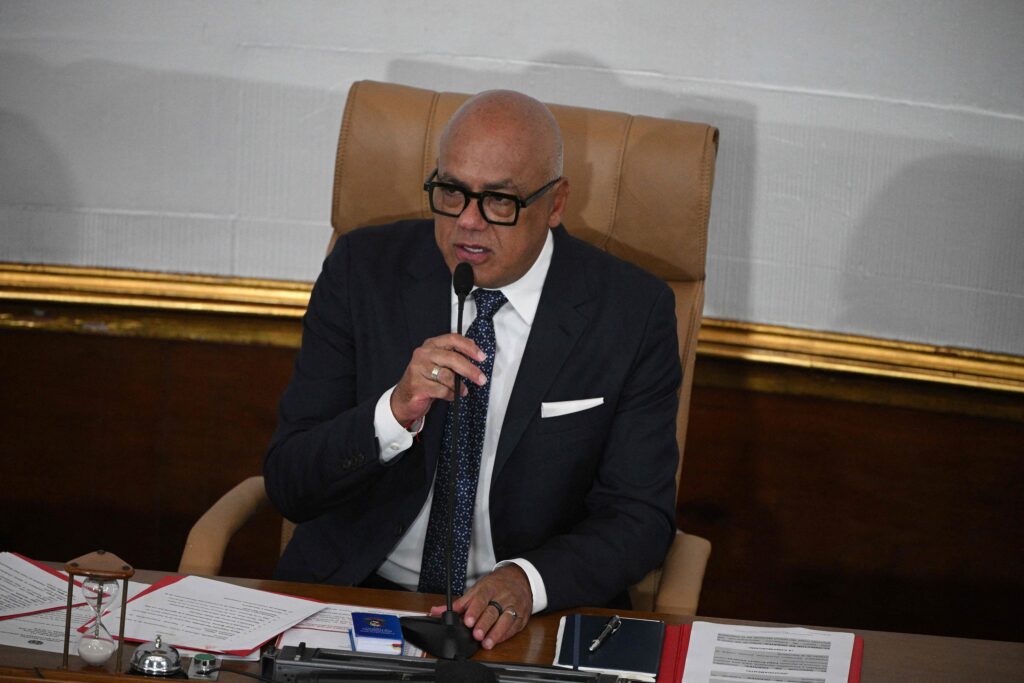 Jorge Rodríguez, sobre el avión en el que Edmundo González pretende volver a Venezuela: «Esa aeronave debe ser tratada como una fuerza extranjera e invasora»