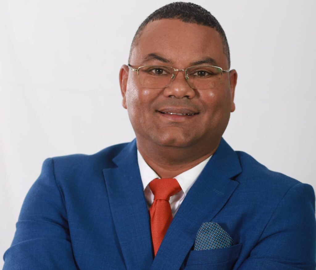 Logan Jiménez Ramos anuncia su candidatura a la Secretaría General Nacional del SNTP