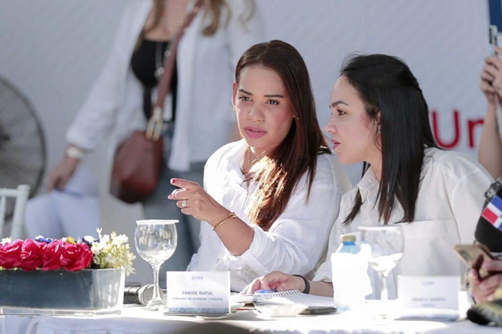 Faride Raful destaca compromiso del Gobierno con la seguridad en Santo Domingo Norte