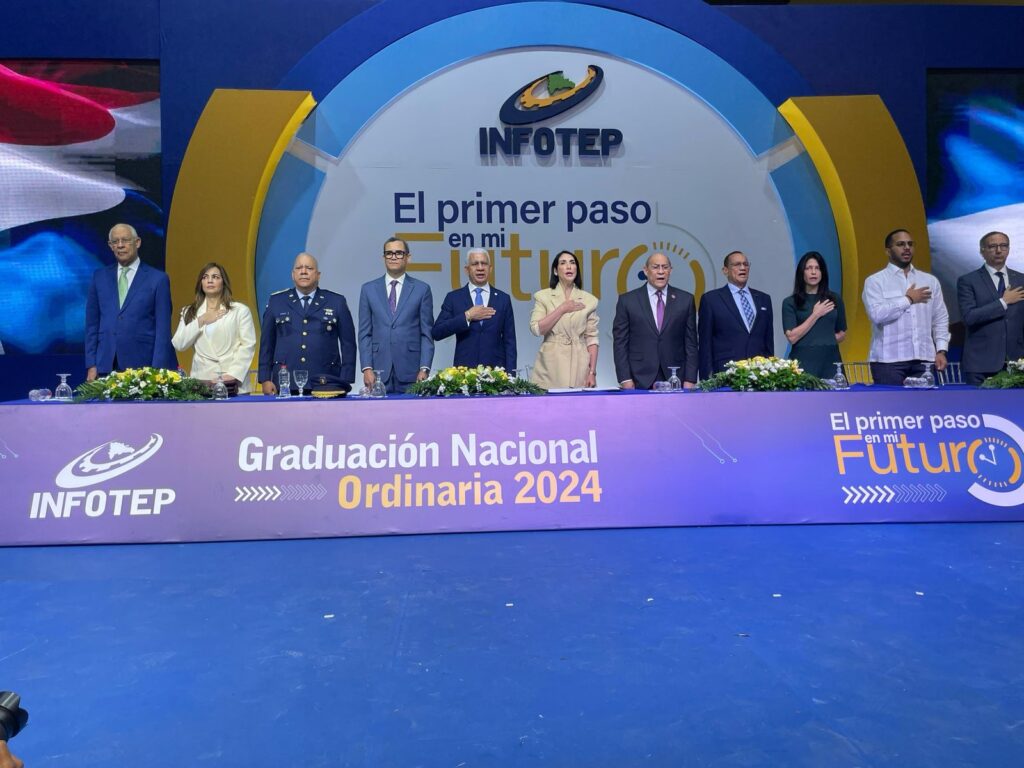 INFOTEP ENTREGA TÍTULOS A MÁS DE 3,500 TÉCNICOS EN SU GRADUACIÓN NACIONAL ORDINARIA 2025