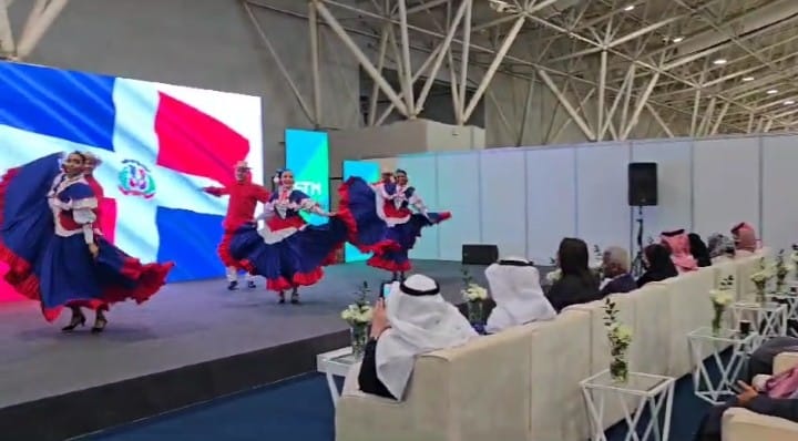 RD brilla en feria turística Saudi Travel Market de Arabia Saudita