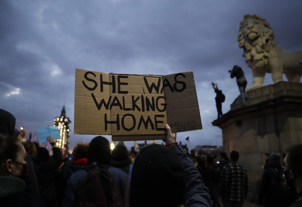 Una epidemia de violencia contra las mujeres en el Reino Unido: «La falta de medidas preventivas es deplorable»