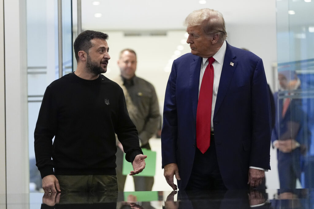 Trump dice que Ucrania «podría ser rusa algún día» y Zelenski le ofrece explotar la reconstrucción del país