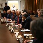 Trump redobla la presión a los medios de comunicación y cambia las reglas de siempre para la cobertura de la Casa Blanca