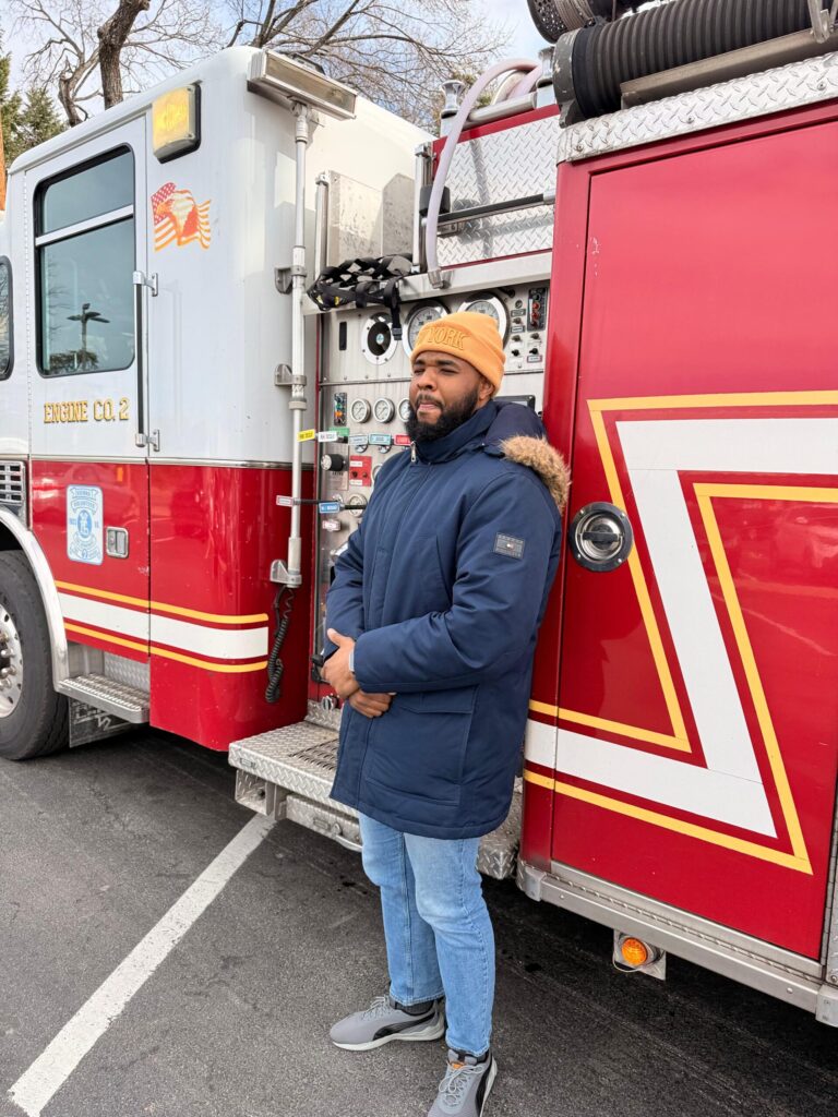 Eliaspiñenses en EEUU recaudan US$50,000 en maratón para donar camión de bomberos en Comendador