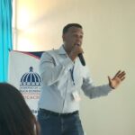 Participación Comunitaria del Minerd capacita a padres sobre rol en educación de sus hijos