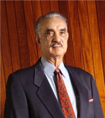 Conmemoran 96 aniversario del natalicio de José Rafael Abinader