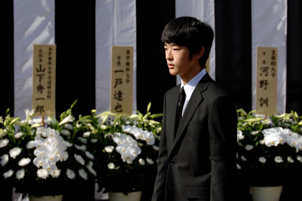 El paso adelante del príncipe Hisahito de Japón, el adolescente que carga con la presión de tener que salvar a la dinastía de la extinción: «Estoy nervioso pero quiero cumplir con mi papel»