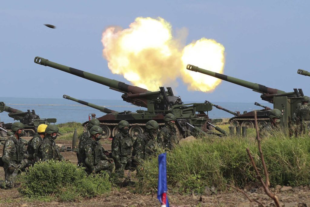 China amenaza a Taiwan: «Cuanto más desenfrenados se vuelvan los separatistas, más apretada será la soga alrededor de sus cuellos»
