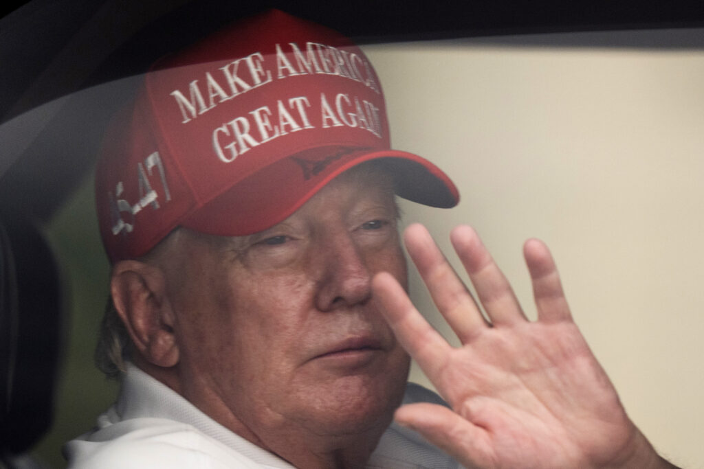 Donald Trump no descarta postularse para un tercer mandato en 2028
