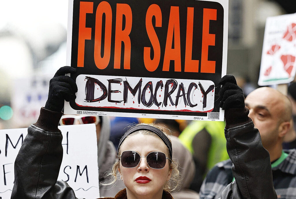 La sociedad civil de EEUU se moviliza «en defensa de la democracia» ante las políticas de Trump