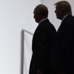 El plan de Putin: mantener a Trump implicado en la paz para que no intervenga en ‘su’ guerra
