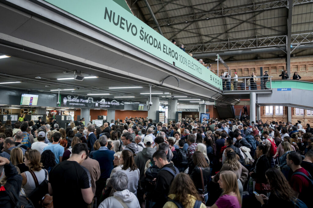 La UE reivindica la importancia de su kit de supervivencia de 72 horas tras el gran apagón: «Es justo uno de los escenarios que plantea nuestra estrategia»