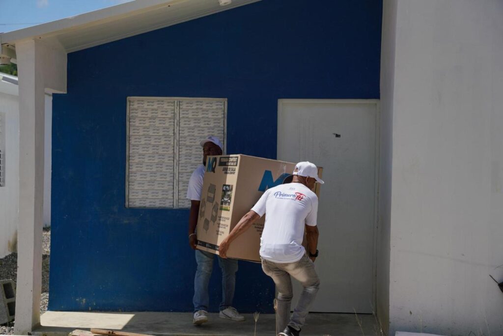 Propeep da toques finales a 40 viviendas para familias vulnerables en San Cristóbal