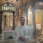 Los argentinos en Roma despiden al Papa Francisco en la iglesia de Santa Maria Addolorata: «Quería estar siempre cerca de la gente, y lo hizo hasta el final»