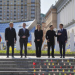 Merz, Macron, Starmer y Tusk coordinan con Washington una respuesta frente a Rusia y el Kremlin responde: «Los países europeos tienen un carácter confrontativo»