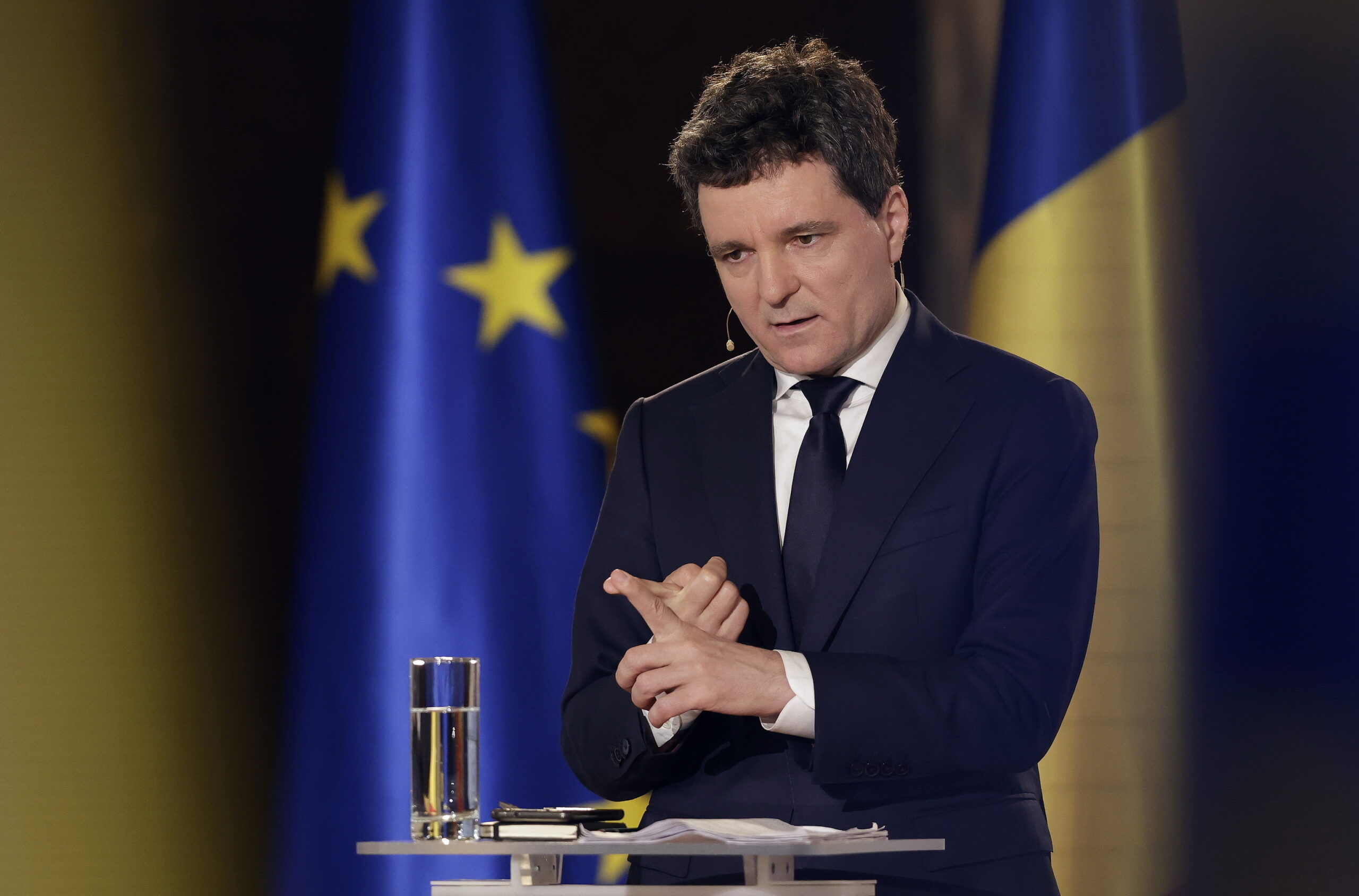 Nicusor Dan, de la alcaldía de Bucarest al ‘salvavidas’ de Rumanía