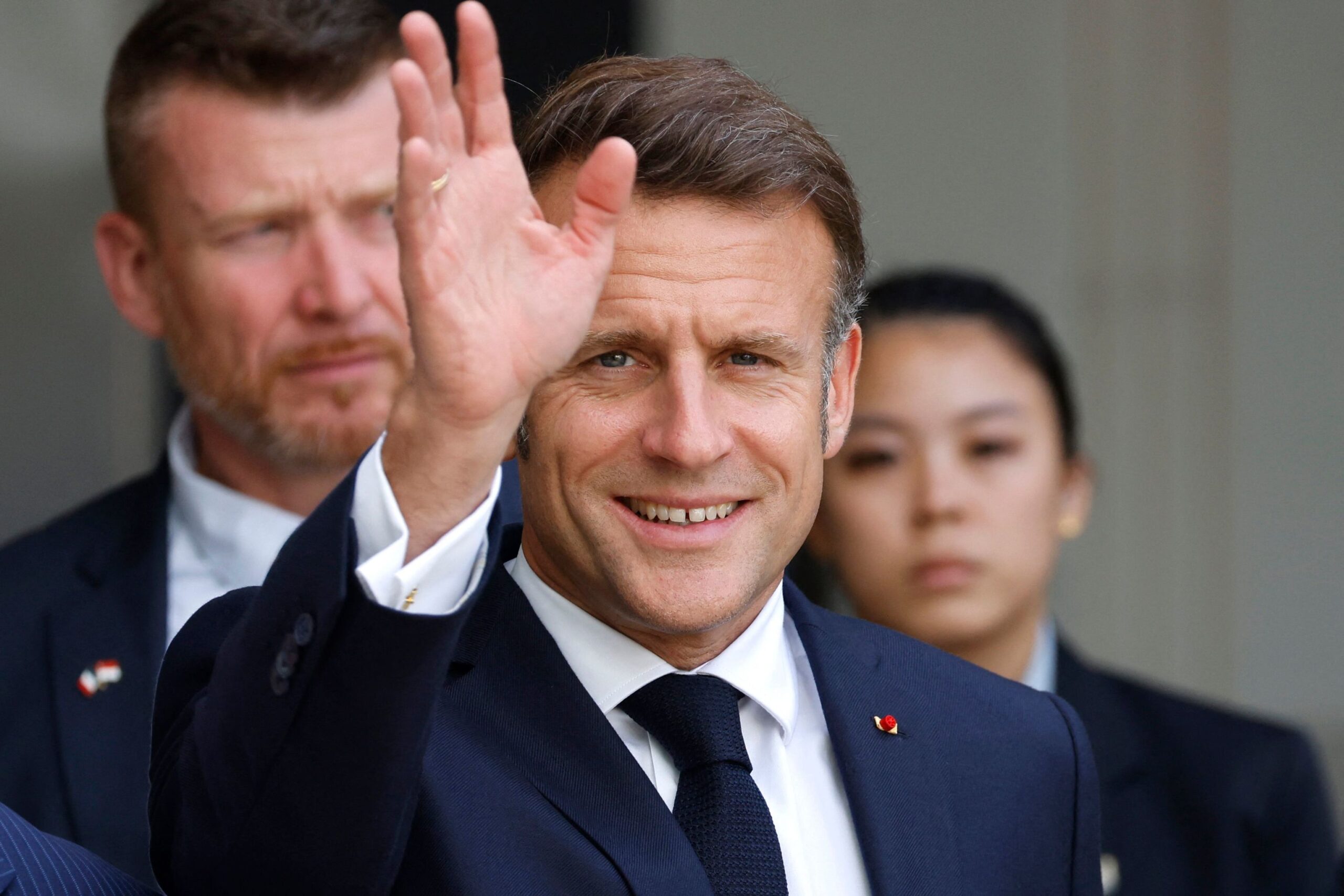 Emmanuel Macron desde el Sudeste Asiático: «Las nuevas sanciones a Rusia son una prueba de credibilidad para EEUU»