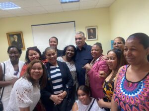 Miguel Vargas Maldonado se reúne con dirigentes del PRD en España