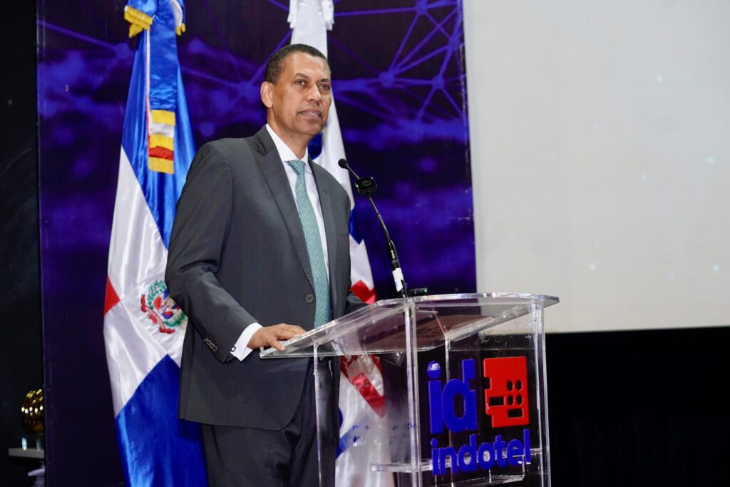 Indotel dice ha facilitado acceso a internet a más de 7,700 hogares en la región sur