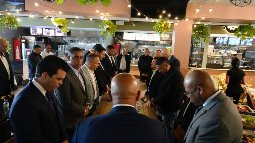 Wellington Arnaud encabeza importantes encuentros durante visita a Massachusetts