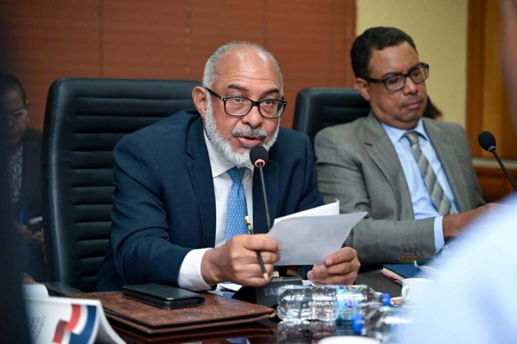 Comisión escuchará sectores que tildan de inconstitucional proyecto sobre libertad de expresión