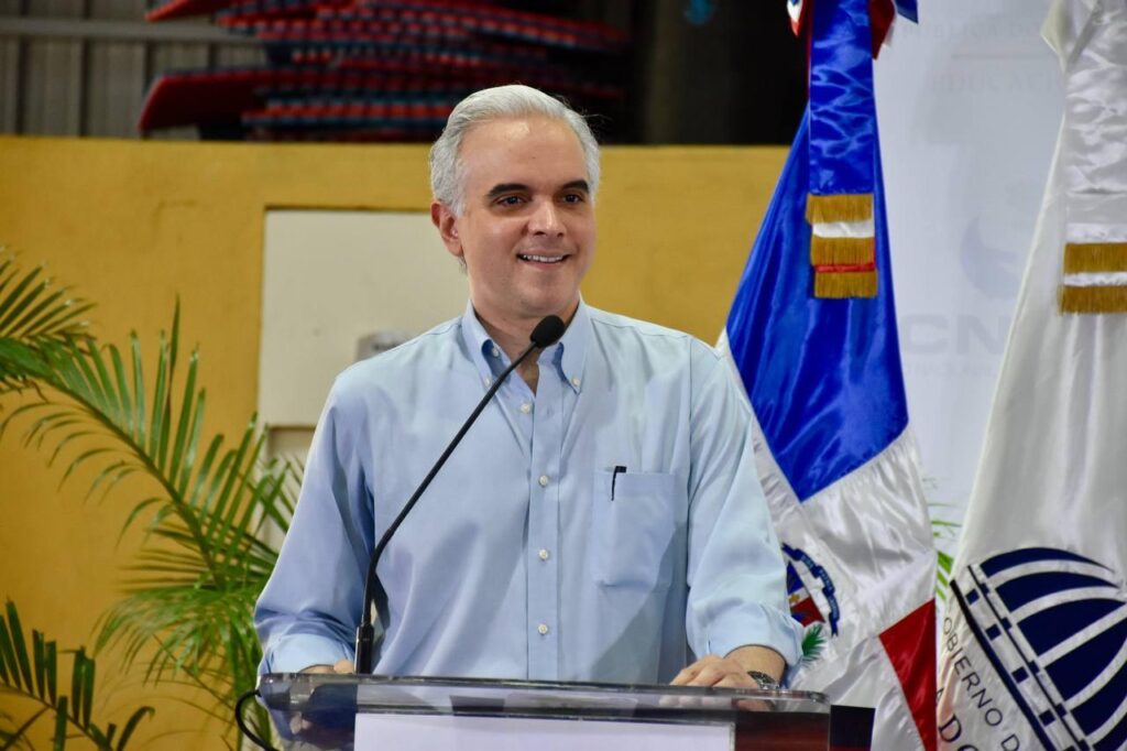 Lanzan programa educativo en escuelas para promover la seguridad social