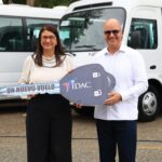 IDAC entrega autobuses para transporte de servidores