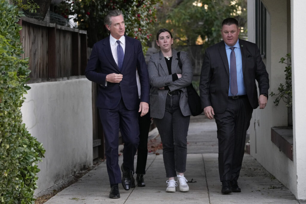 Gavin Newsom, el ‘líder de la resistencia’ a Donald Trump que quiere ser presidente