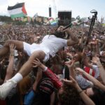 La policía británica abre una investigación criminal contra los artistas que lanzaron consignas antiisraelíes en el Festival de Glastonbury