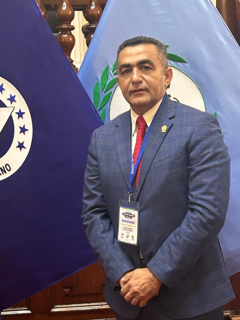 Diputado del Parlacen pide a la comunidad internacional ir en auxilio de Haití