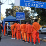 Deportación masiva de presos colombianos enfrenta a Quito y Bogotá