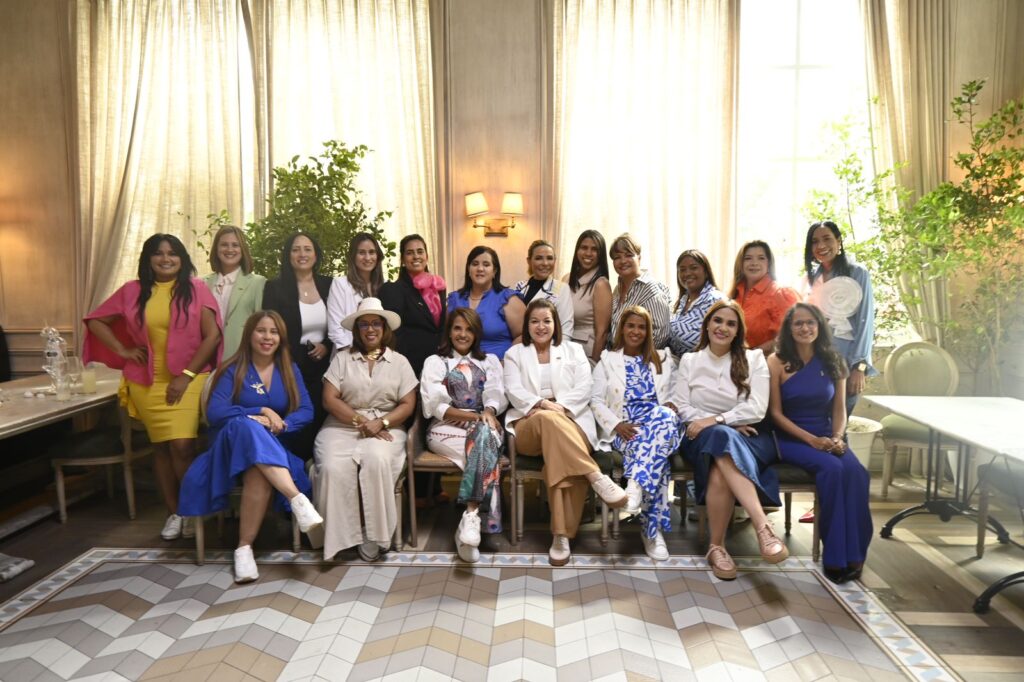 Empresarias en Tenis RD-USA celebra un encuentro para empoderar a mujeres de la diáspora