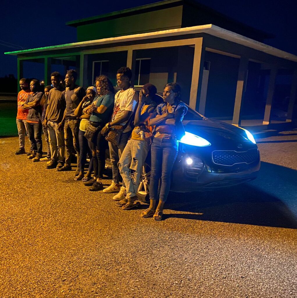 Detienen a otros 10 haitianos indocumentados en Villa Vásquez