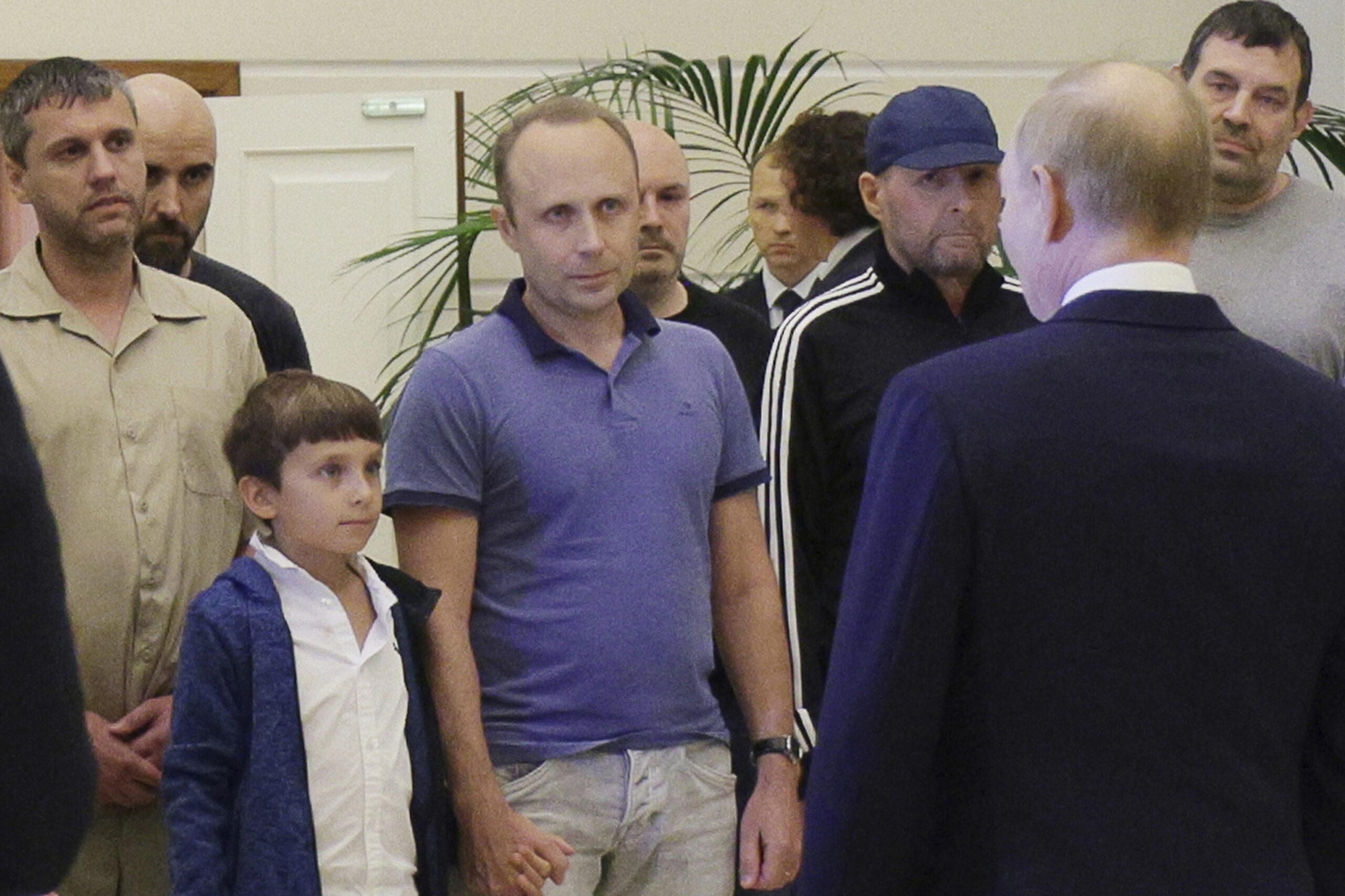 Se cumple un año del gran canje de prisioneros entre Estados Unidos y Rusia: «Putin es el negociador de prisioneros más experimentado del mundo»