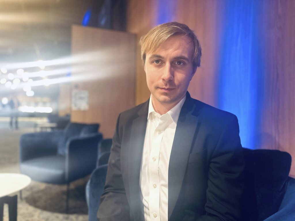 Jack Watling, analista militar del Royal United Services Institute: «Moscú cree aún que Kiev colapsará, por eso no negocia de verdad»