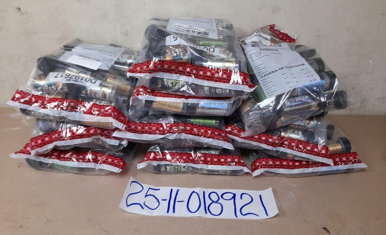 Autoridades ocupan 3 mil cigarrillos de marihuana en el aeropuerto de Punta Cana