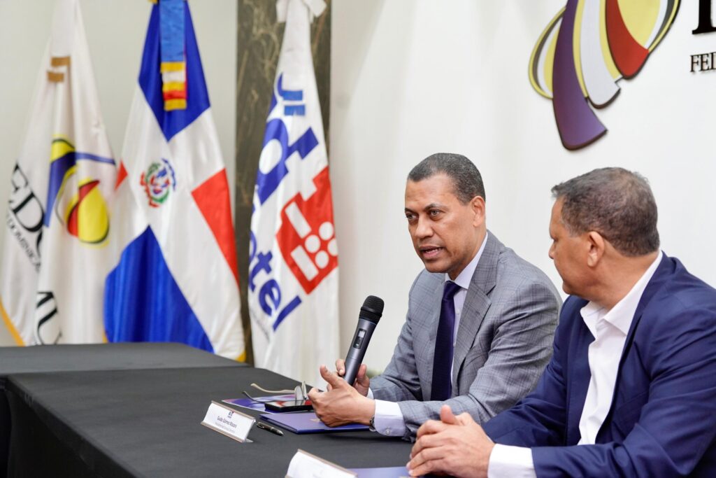 INDOTEL y Fedomu promoverán en alcaldías educación sobre telecomunicaciones y gestión de infraestructura