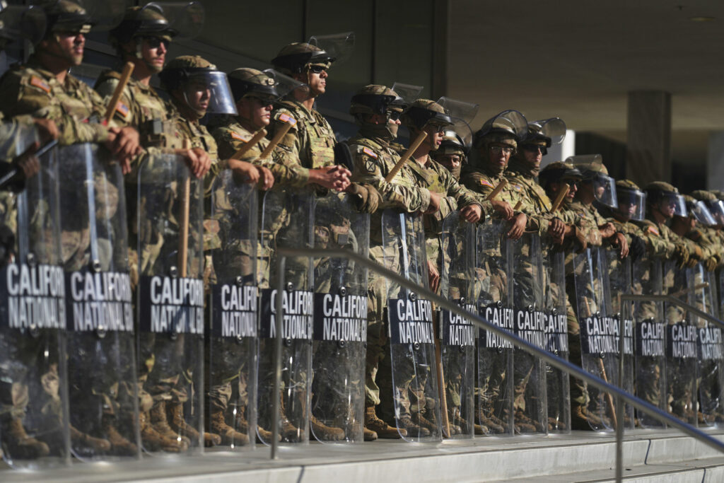 Un juez federal declara ilegal el despliegue de tropas de la Guardia Nacional en Los Ángeles