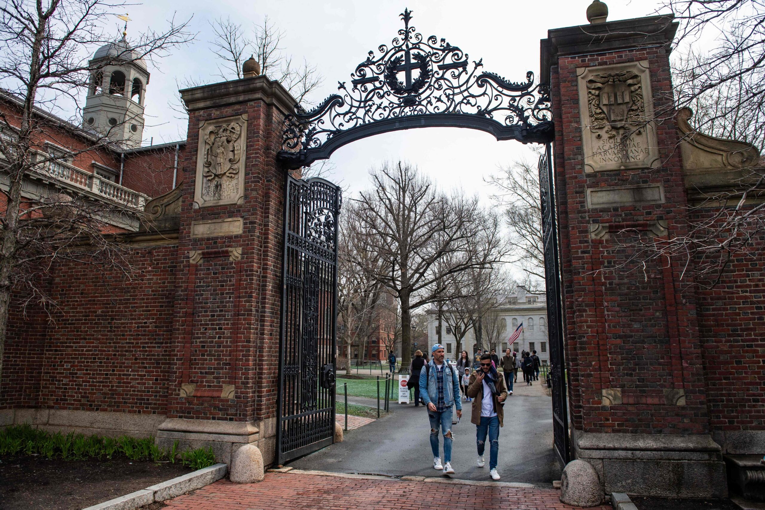 Harvard gana la primera batalla legal a Trump: «El Gobierno usó el antisemitismo como cortina de humo para un ataque selectivo e ideológico contra las universidades»