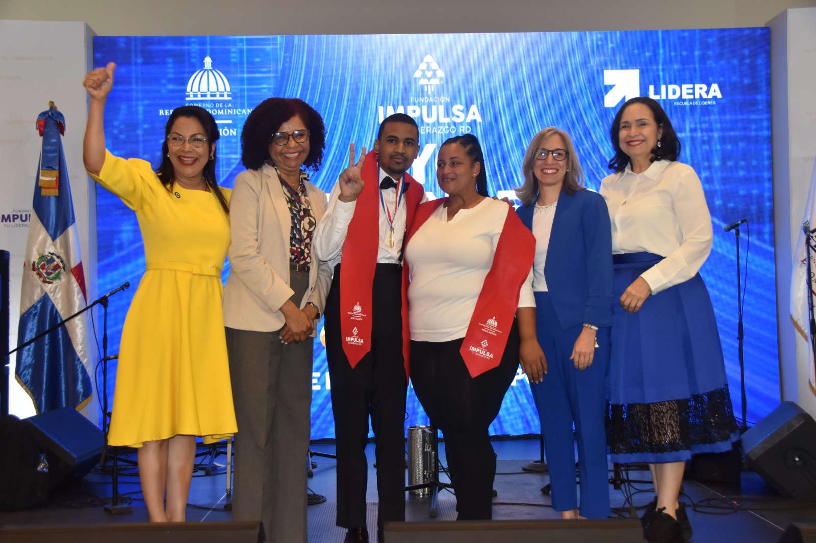 Minerd gradúa a 300 estudiantes en diplomado “Yo Emprendedor 2025”